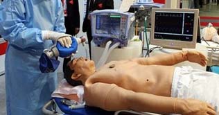 Swine flu robot unveiled in Japan 